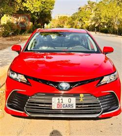 تۆیۆتا کامری